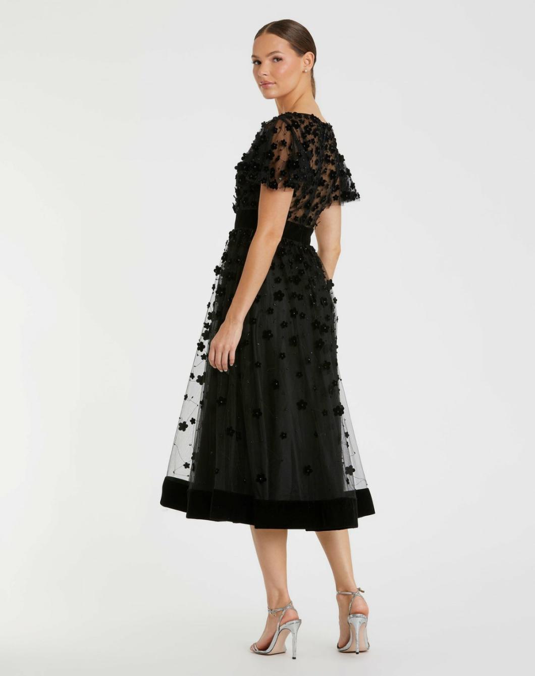 Cocktail Dresses | Women Mac Duggal Black Embellished Butterfly Sleeve Velvet Hem Midi Dress Black