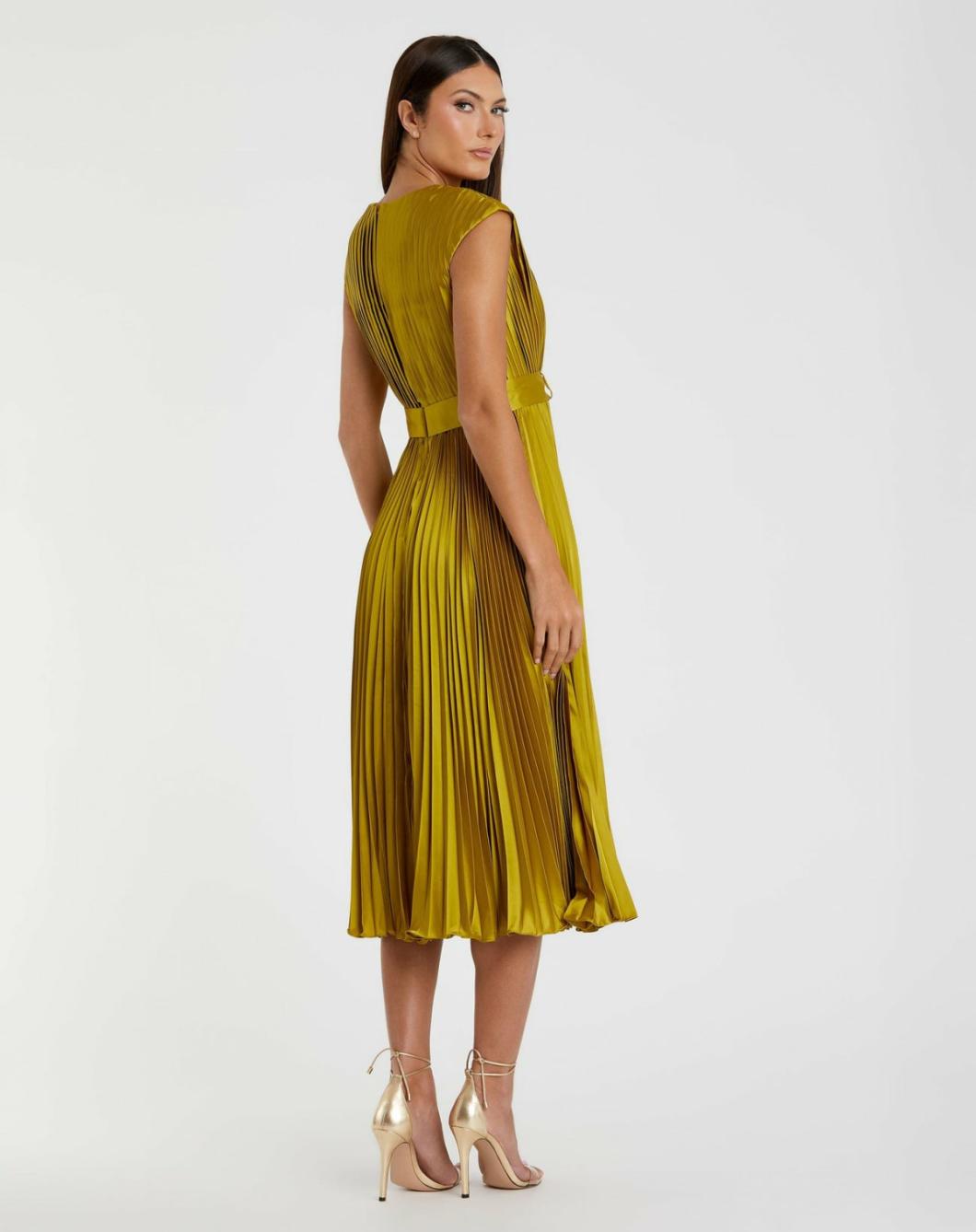 Cocktail Dresses | Women Mac Duggal Pleated Cap Sleeve Belted A Line Dress Chartreuse