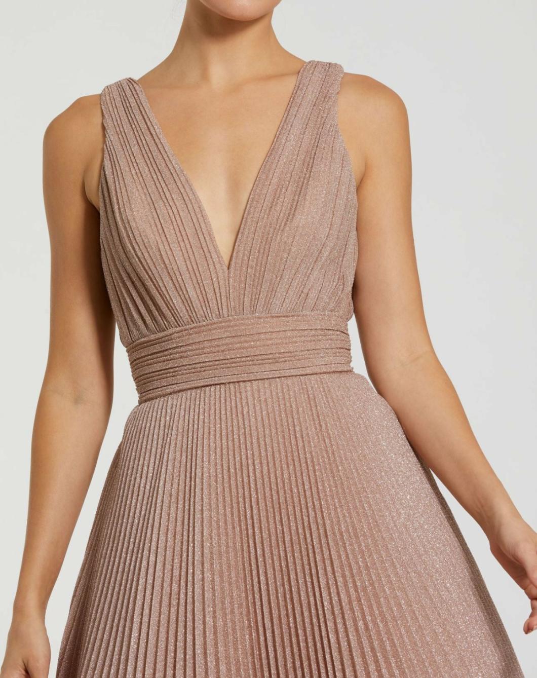 Evening Gowns | Women Mac Duggal Shimmering Georgette Pleated Sleeveless Gown Royal