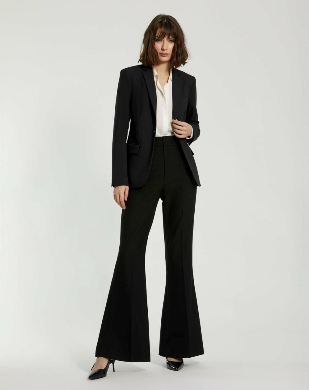 Pants | Women Mac Duggal Black Classic Crepe Flared Trouser Pant - FINAL SALE Black